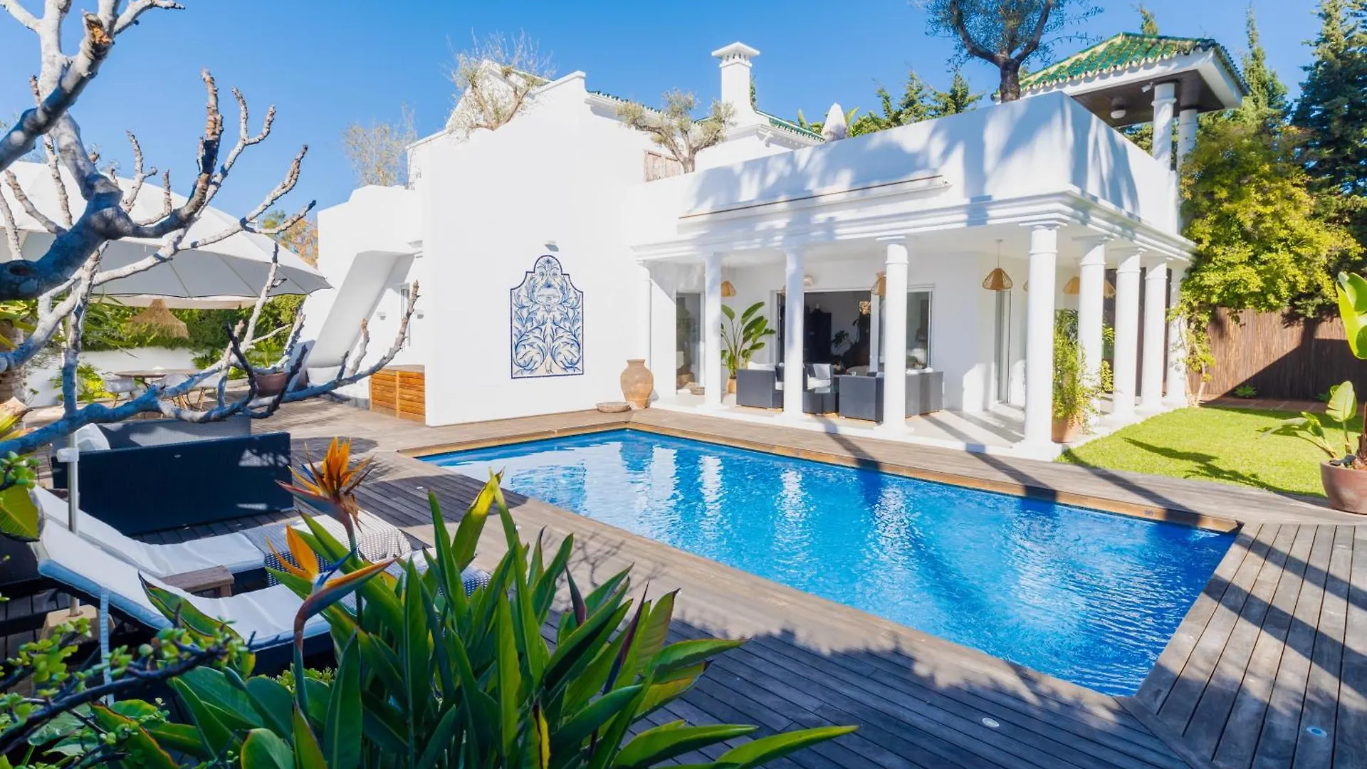 Unique Luxury Beach Side Villa With Heated Pool Marbella Spain