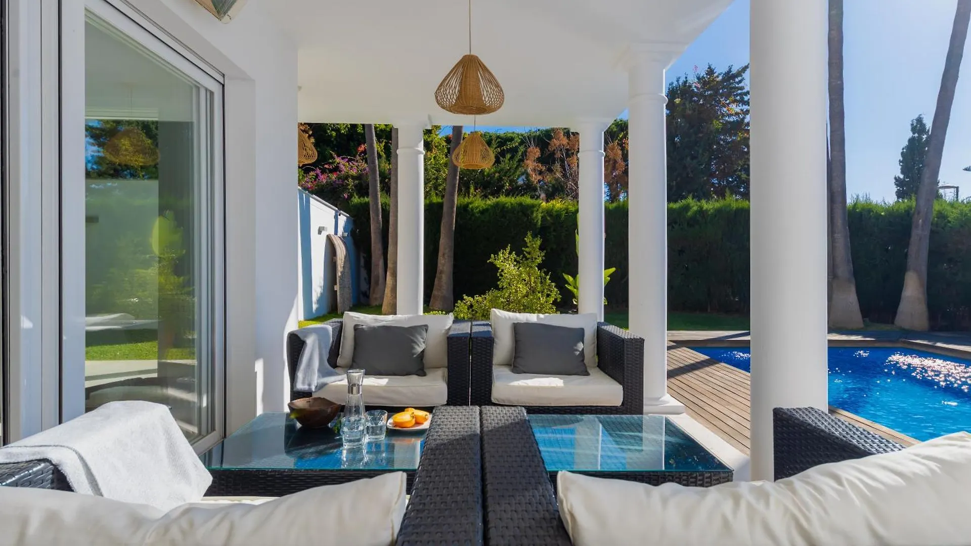 Unique Luxury Beach Side Villa With Heated Pool Marbella 0*,  Spain