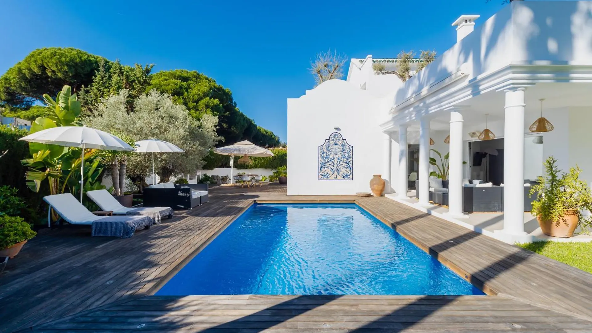Unique Luxury Beach Side Villa With Heated Pool Marbella Spain