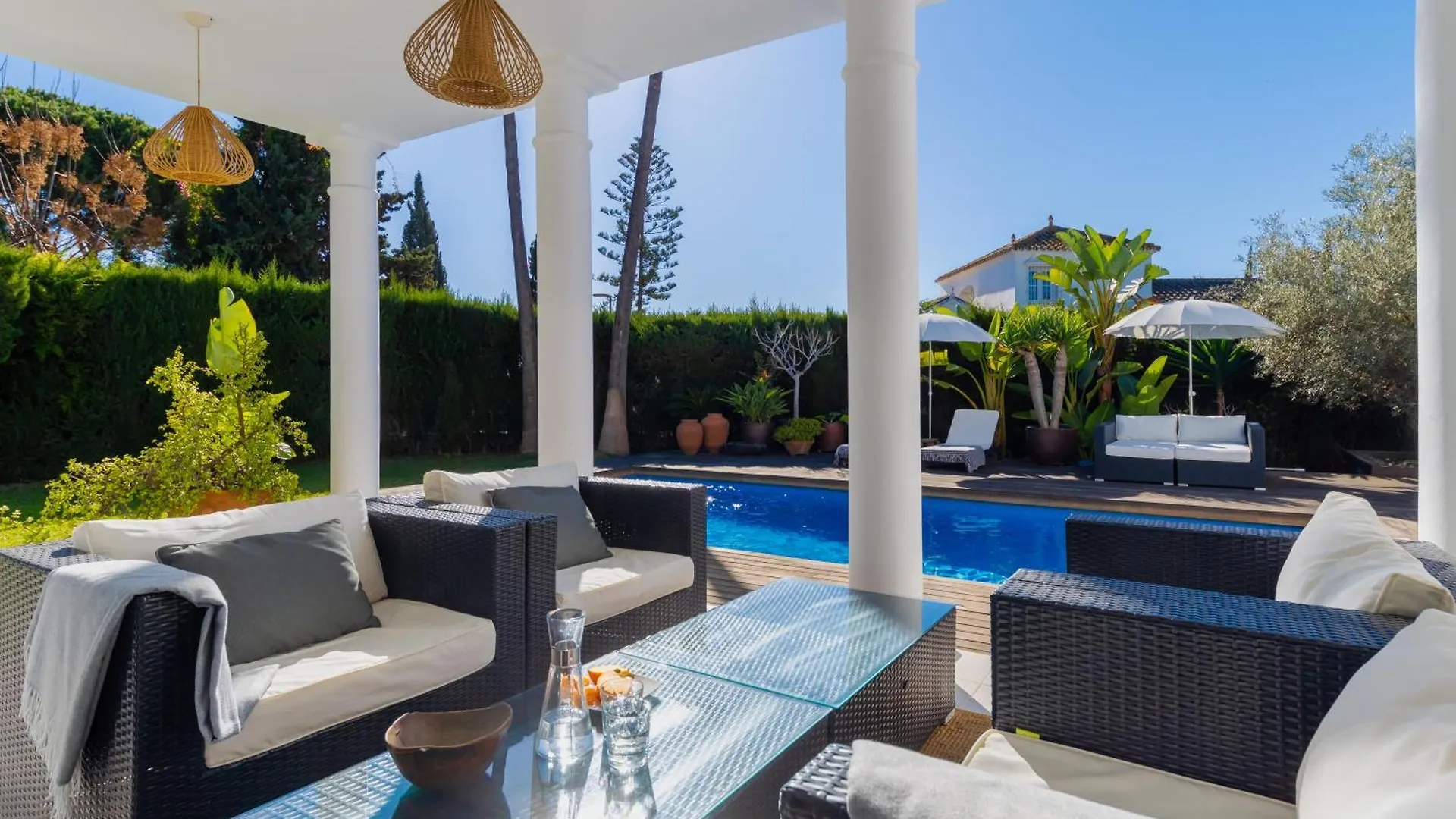 Unique Luxury Beach Side Villa With Heated Pool Marbella