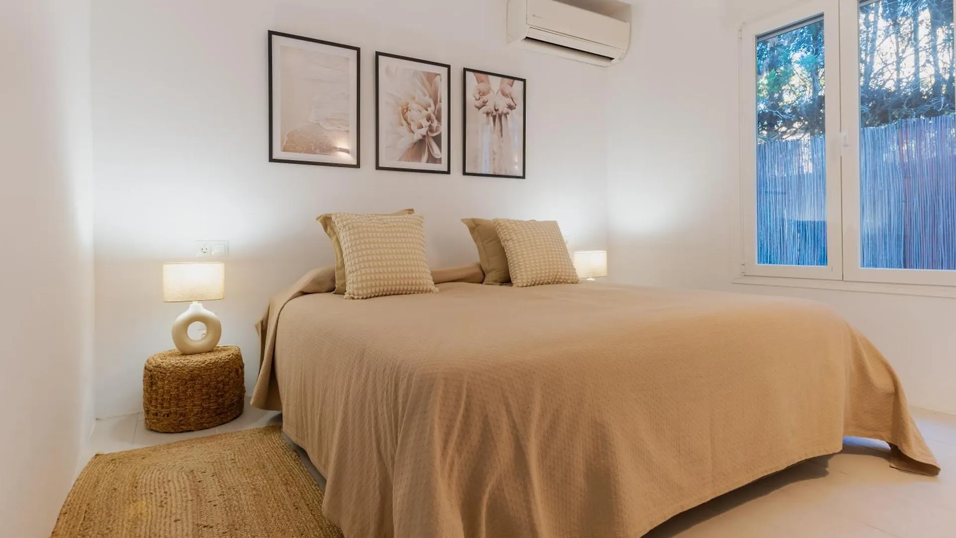 Unique Luxury Beach Side Villa With Heated Pool Marbella
